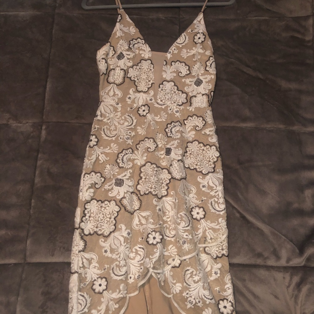 Gianni Bini mid length dress